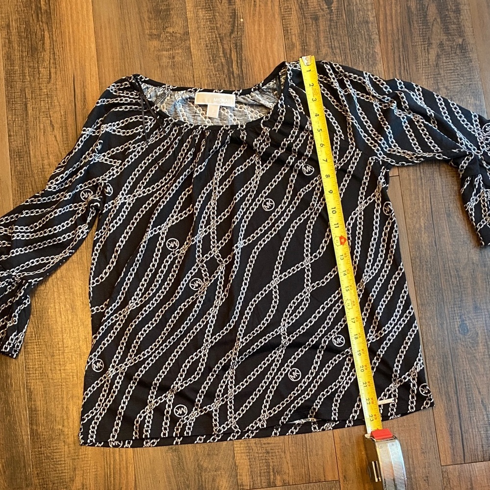 Michael Kors Navy Chain Pattern Blouse - Picture 6 of 8